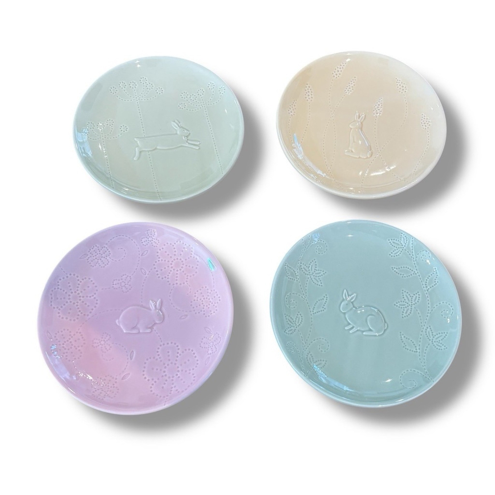 Mayfair Township Pastel Easter Dessert Bunny Plate Set In Hatbox Amsco